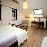 Austeria Staniszow Lantgård