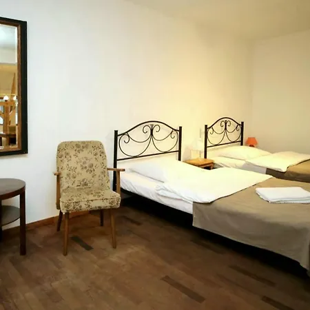 Farma Austeria Staniszow