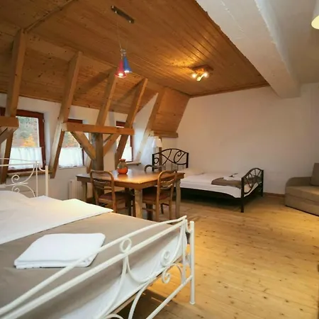 Farma Austeria Staniszow Jelení Hora