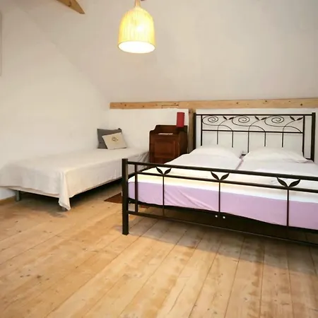 Farma Austeria Staniszow