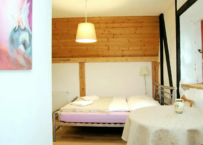 Austeria Staniszow *